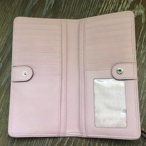 kate spade Bags - Kate Spade Pink Continental Wallet kate spade Bags - Kate Spade Pink Continental Wallet